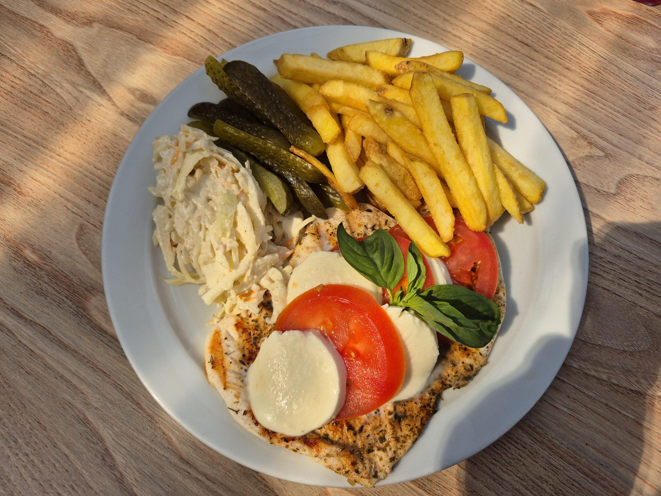 Chicken Fillet with Mozarella and Tomato(M,S)