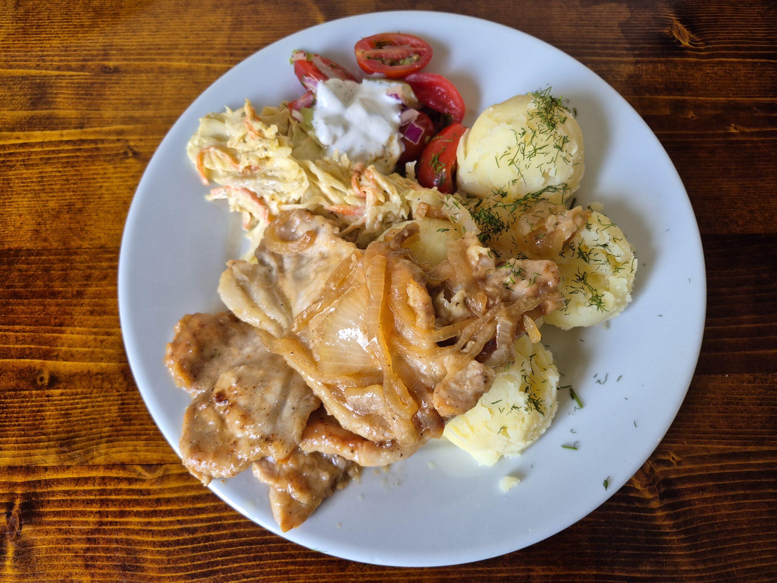 Pork Cutlets with Onion (GL-W,M,S)