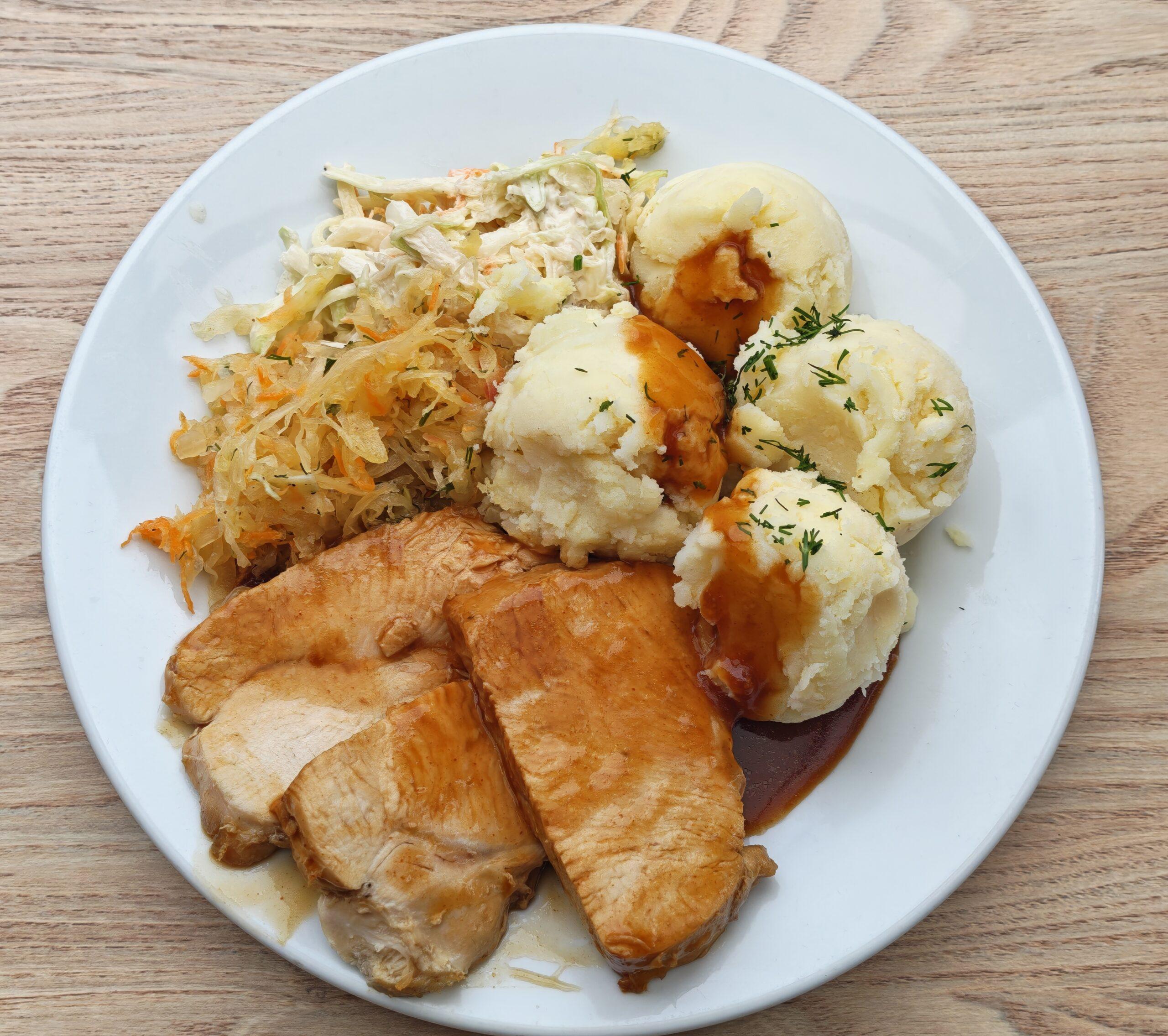 Roasted Turkey with Gravy (S)