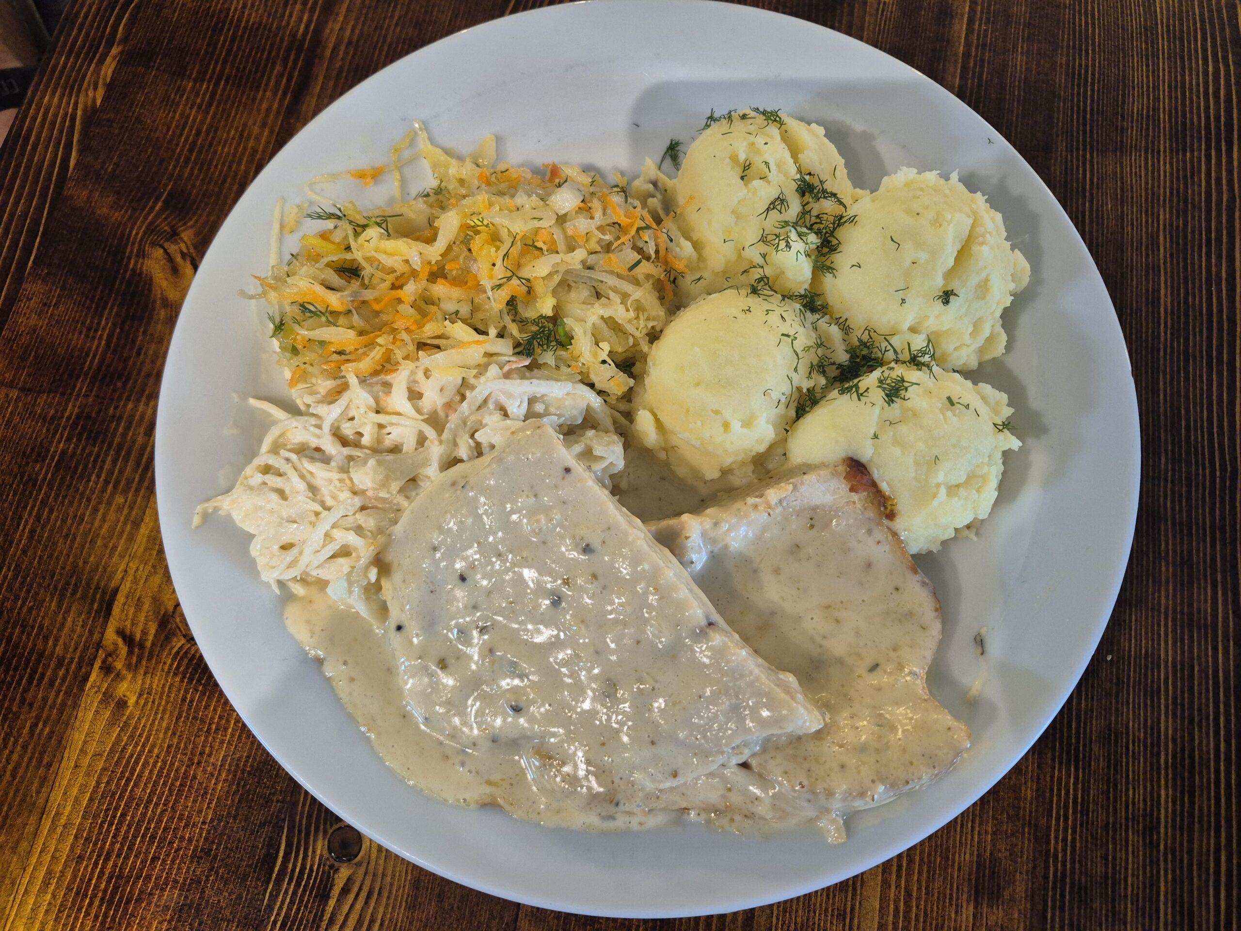 Turkey with Horseradish Sauce(M,EG,GL-W,S)