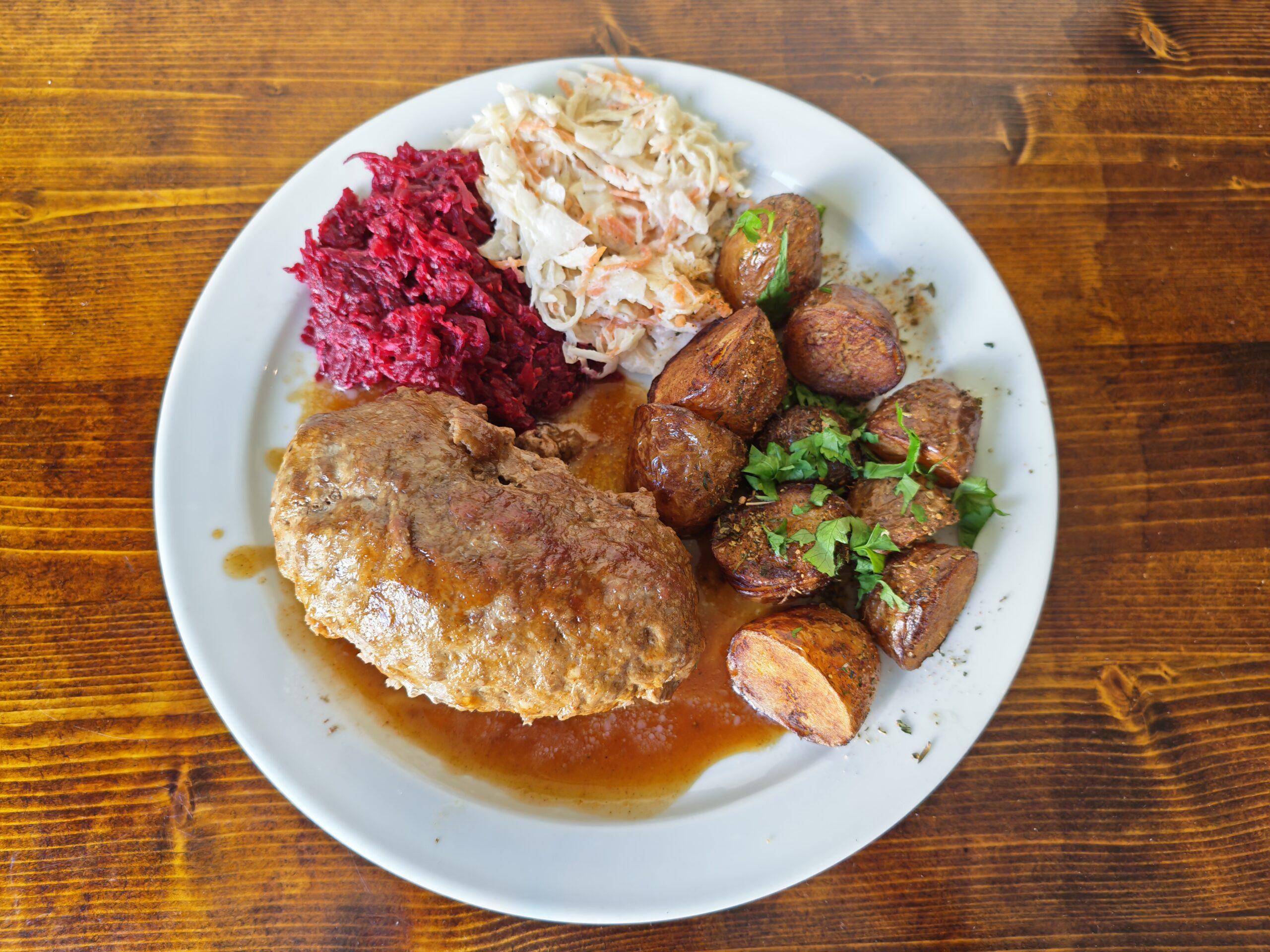 Beef Roulade with Gherkins, Bacon & Onion in Gravy