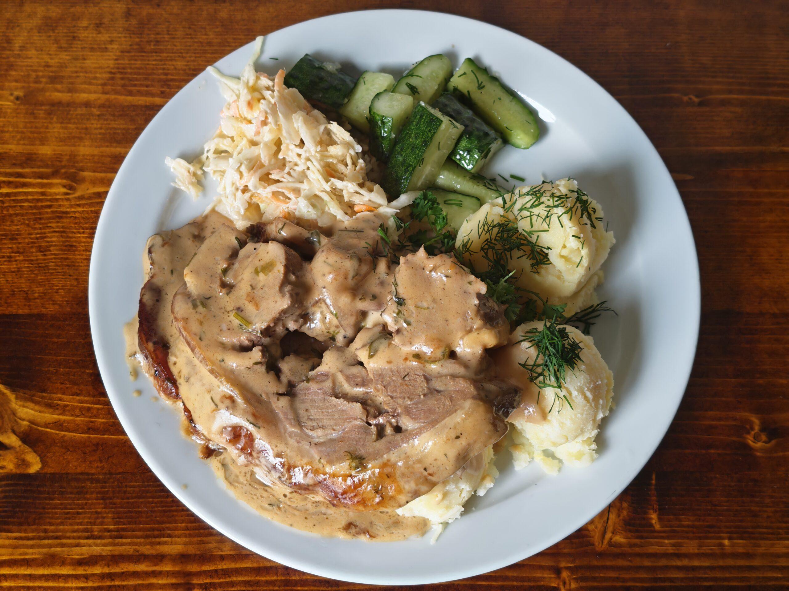 Roasted Lamb in Sauce