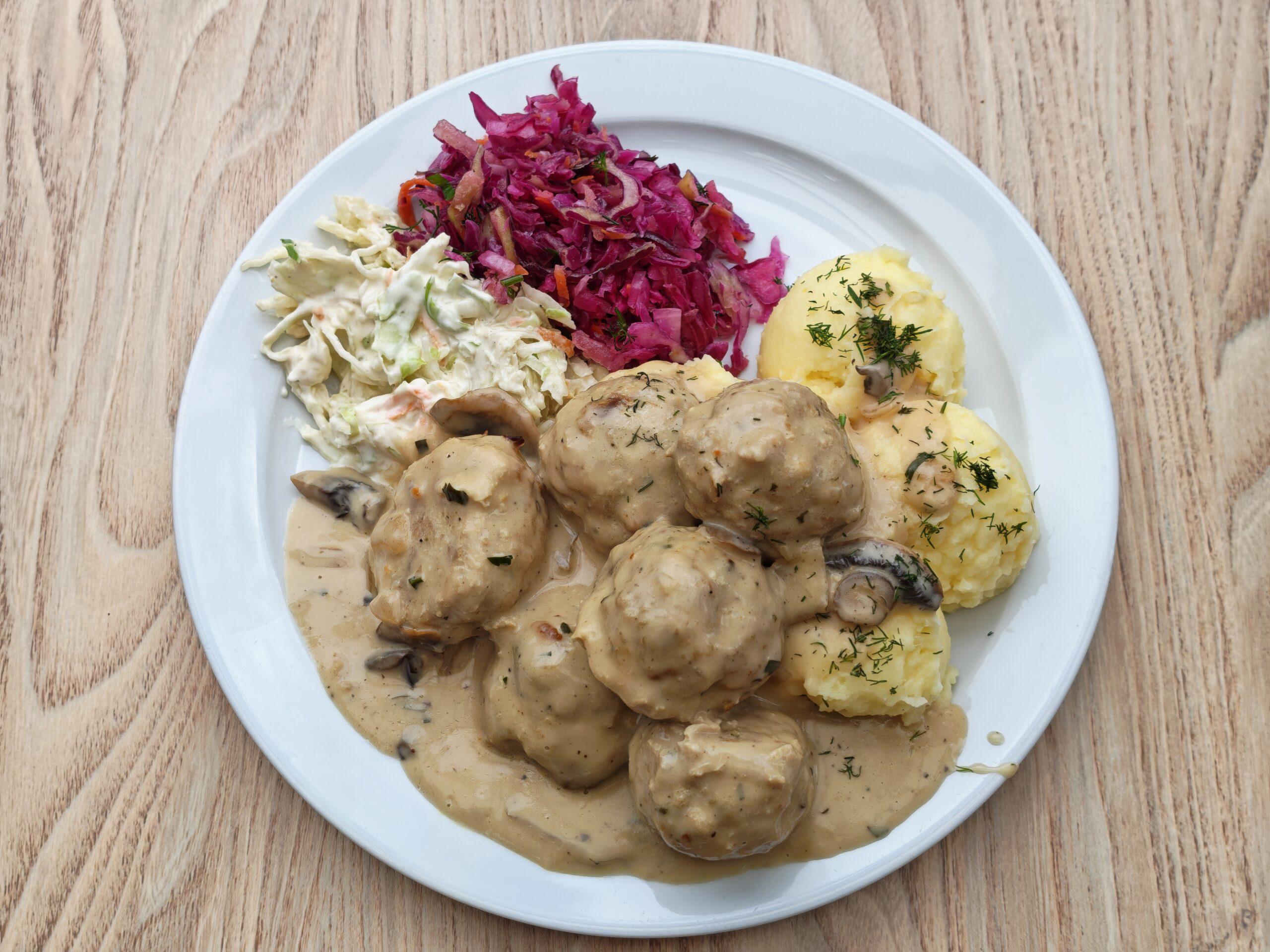 Pork Meatballs with Mushroom Sauce (EG, GL-W,  M, S)