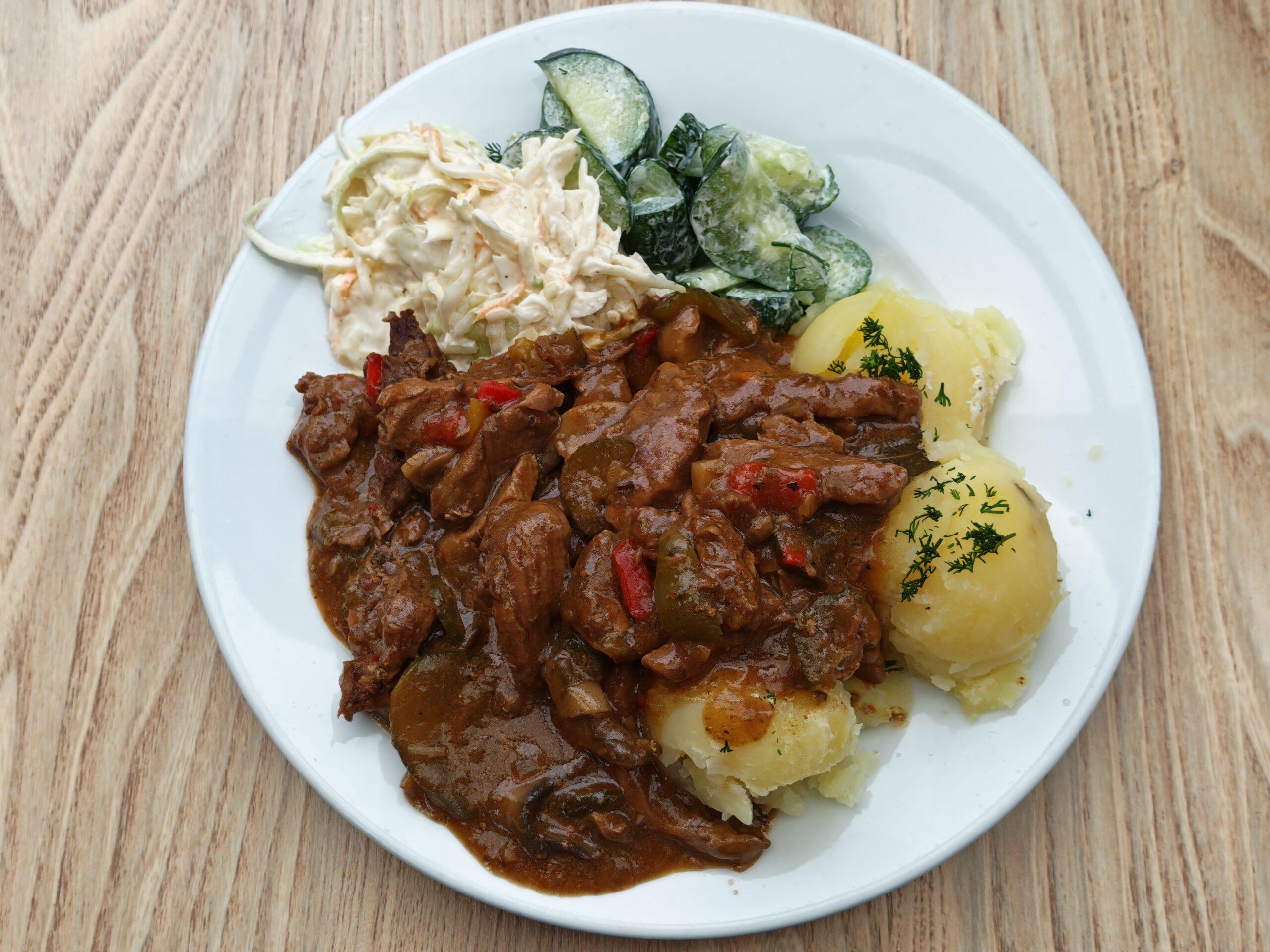 Beef Stroganoff (M, S)