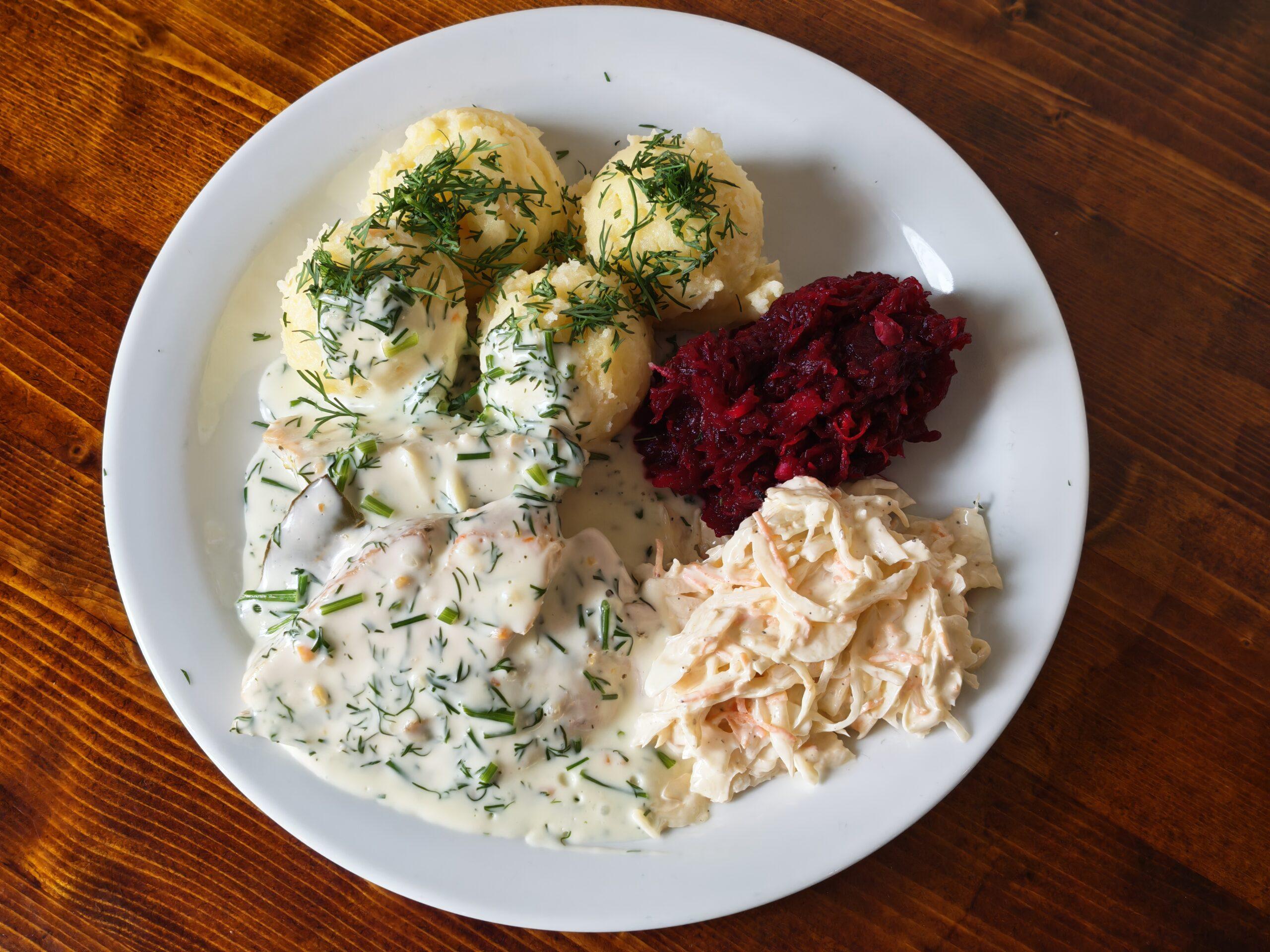 Roasted Turkey with Dill Sauce (M)
